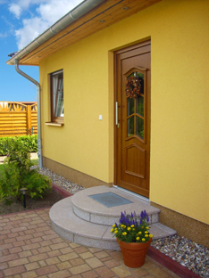 Granit Aussentreppe 2-stufig halbrund
